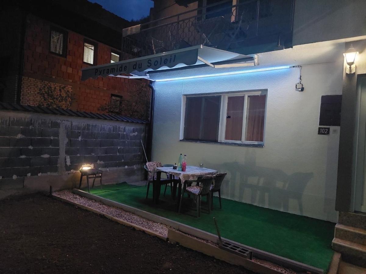 ויסוקו L'Appartement De La Pyramide Du Soleil מראה חיצוני תמונה